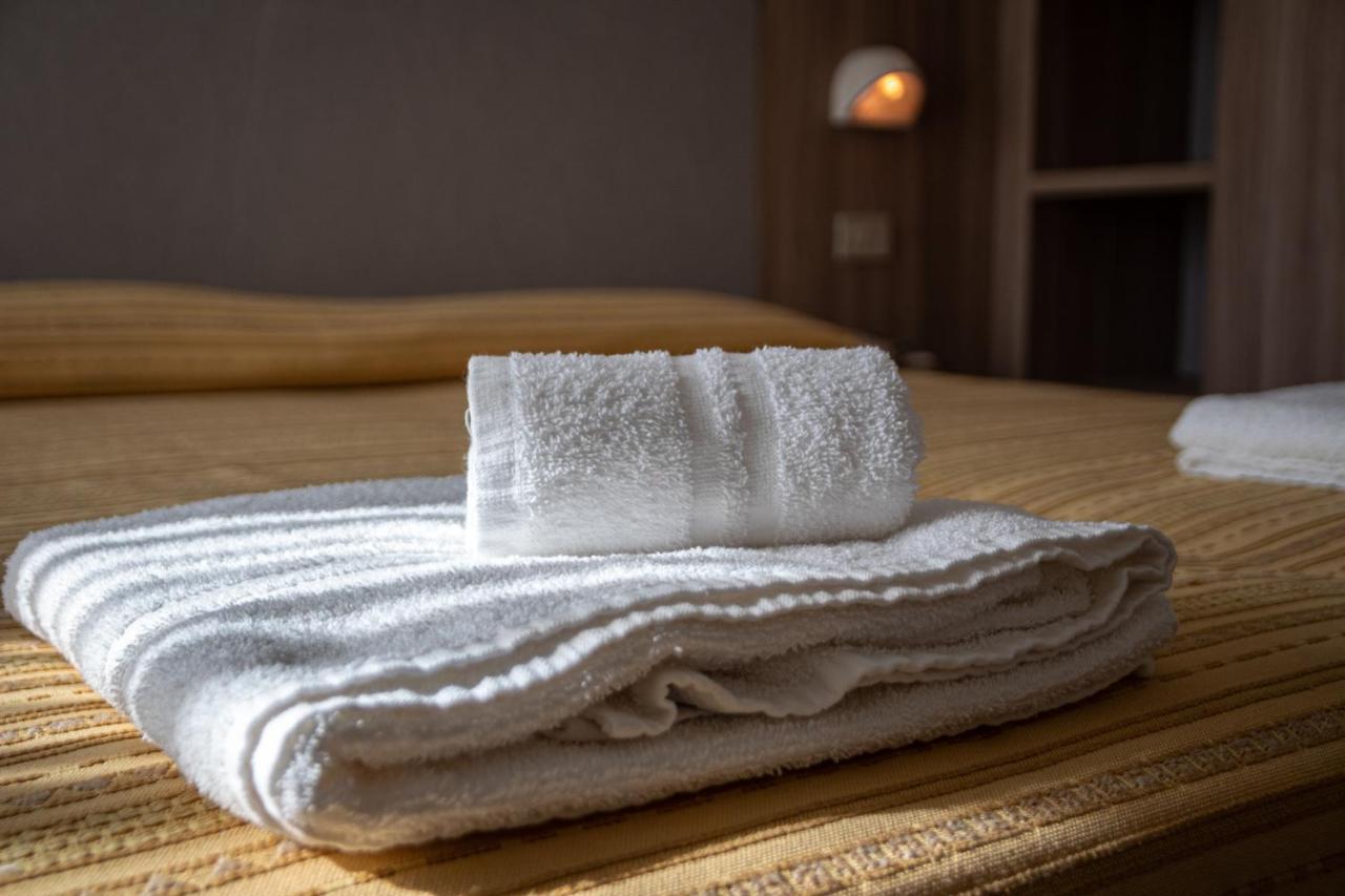 Hotel Astrid Cervia Zewnętrze zdjęcie
