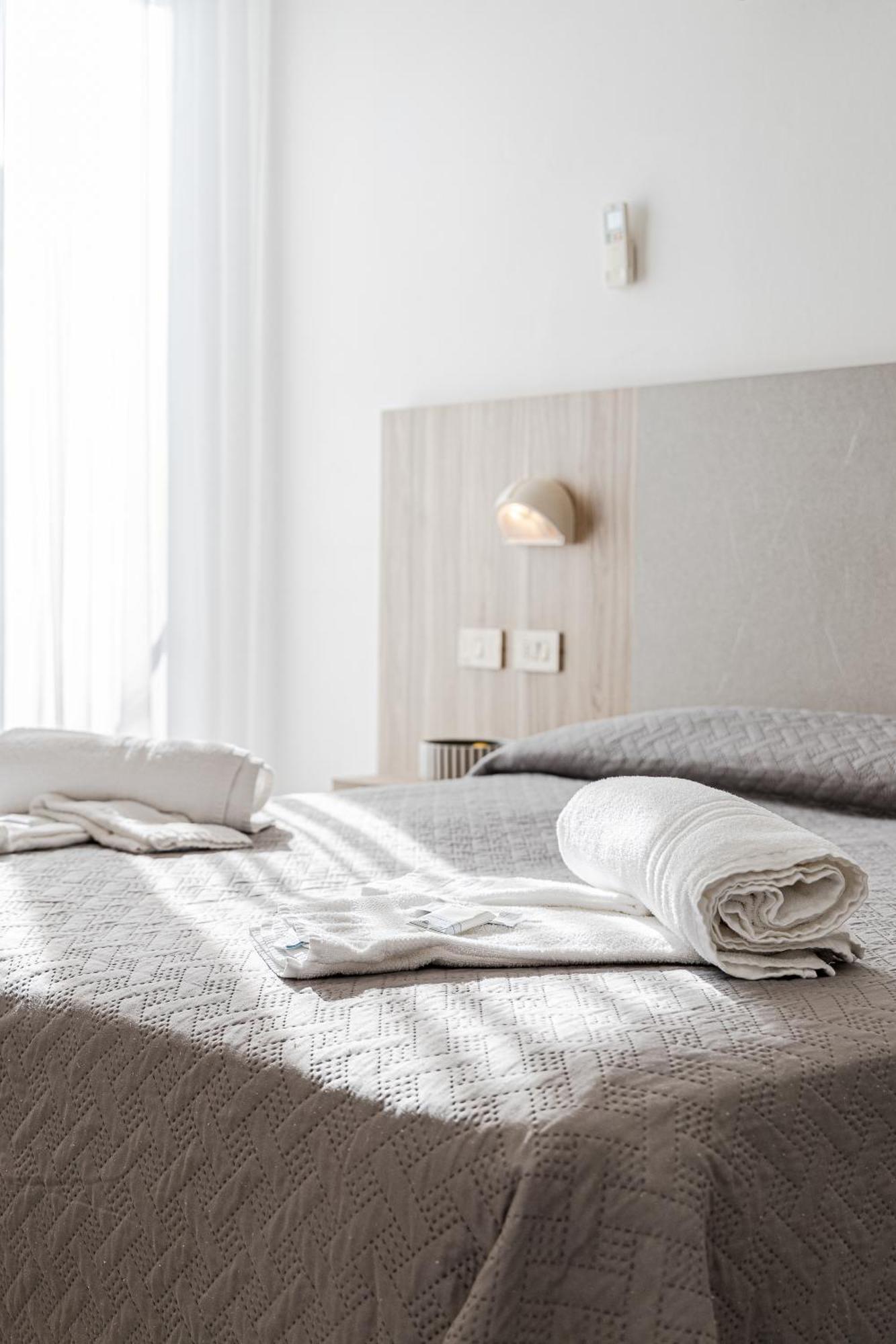 Hotel Astrid Cervia Zewnętrze zdjęcie