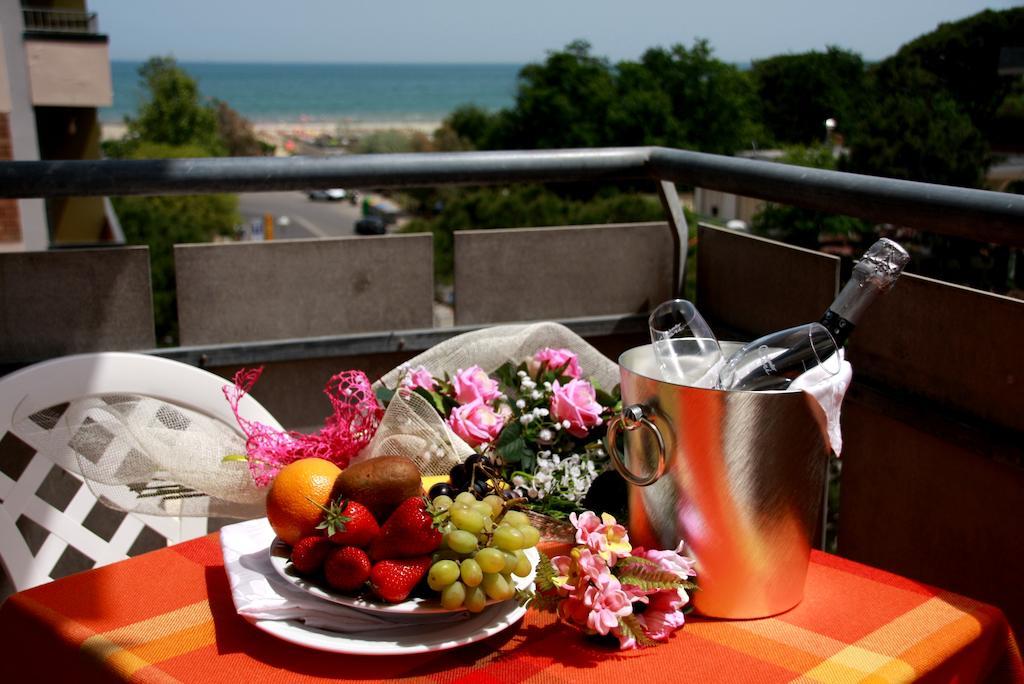 Hotel Astrid Cervia Zewnętrze zdjęcie