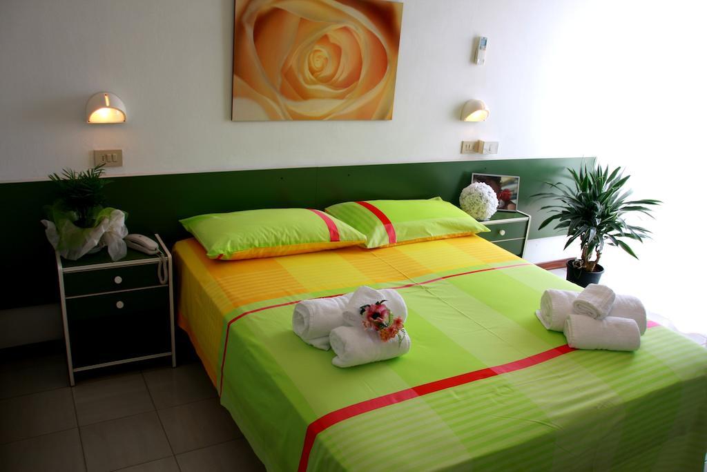 Hotel Astrid Cervia Pokój zdjęcie
